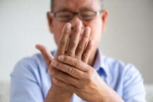 muscle spasms symptoms begin